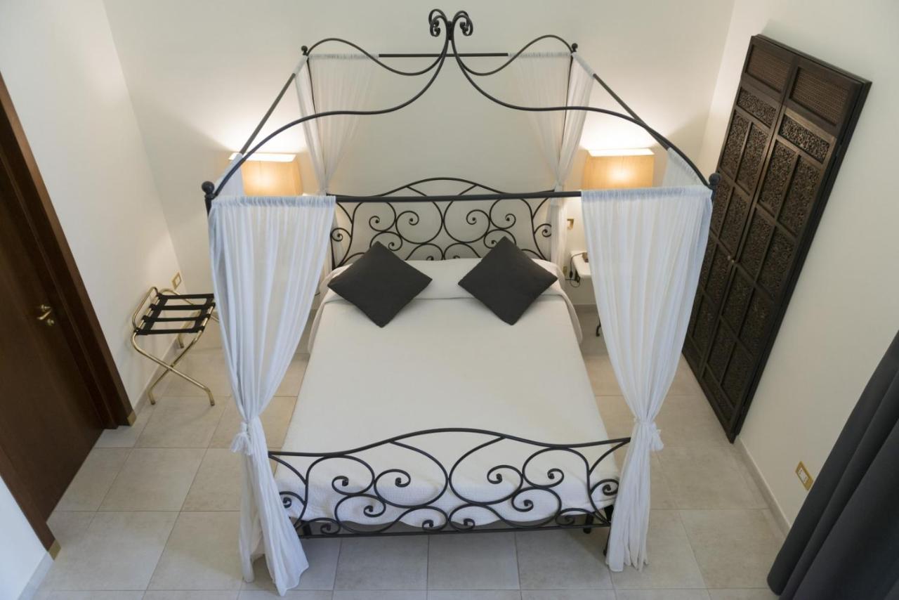 La Civetta Bed & Breakfast Foggia Exterior photo