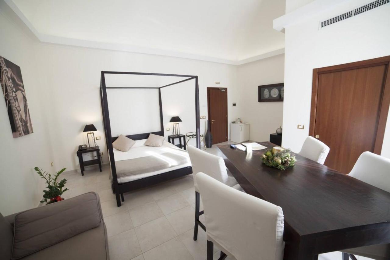La Civetta Bed & Breakfast Foggia Exterior photo
