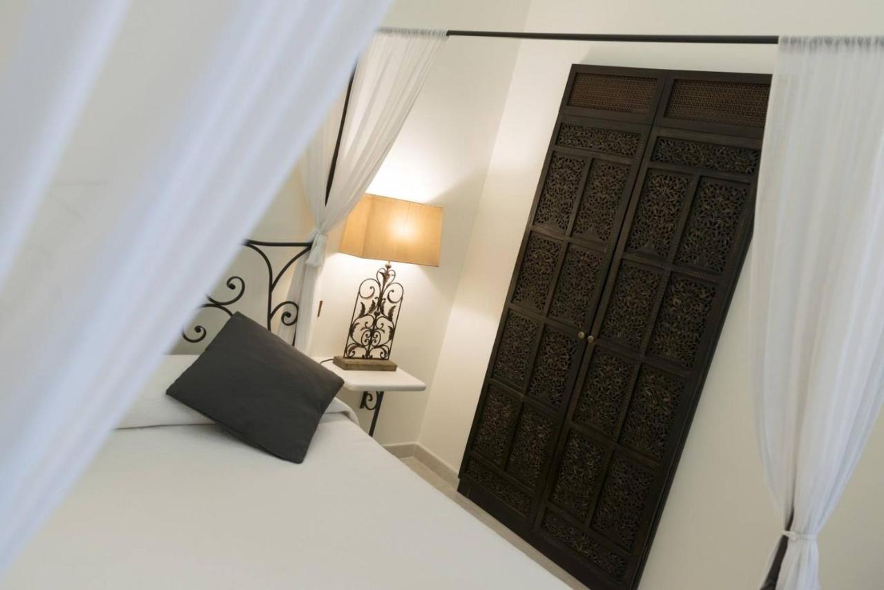 La Civetta Bed & Breakfast Foggia Exterior photo